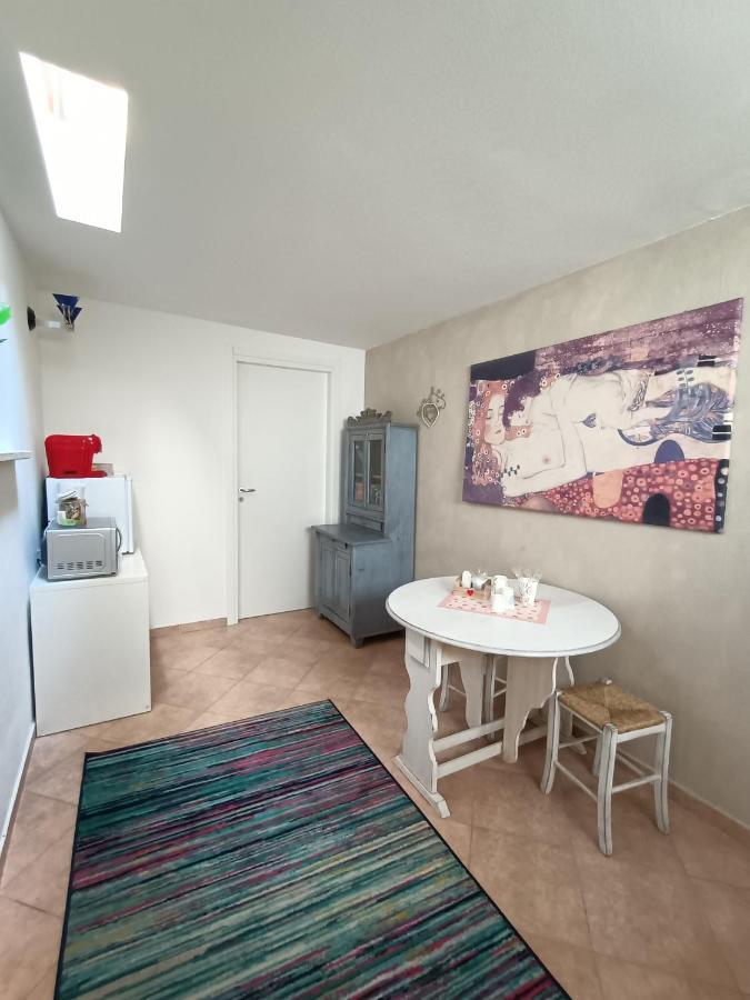 Vgm Room Olbia Zewnętrze zdjęcie